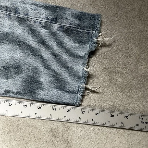 Vintage Levis Premium 501 S Jeans Womens 28x27 Light Wash Skinny Distressed Rips - Picture 10 of 12